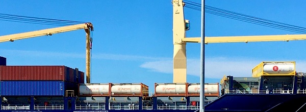 Agmark’s trucks transport containers